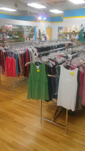 Baby Store «Stellie Bellies Kiddie and Maternity Resale Boutique Trinity», reviews and photos, 7649 FL-54, New Port Richey, FL 34653, USA