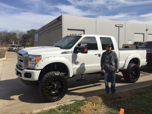 Used Car Dealer «Lone Star Car & Truck», reviews and photos, 1912 Old Denton Rd, Carrollton, TX 75006, USA