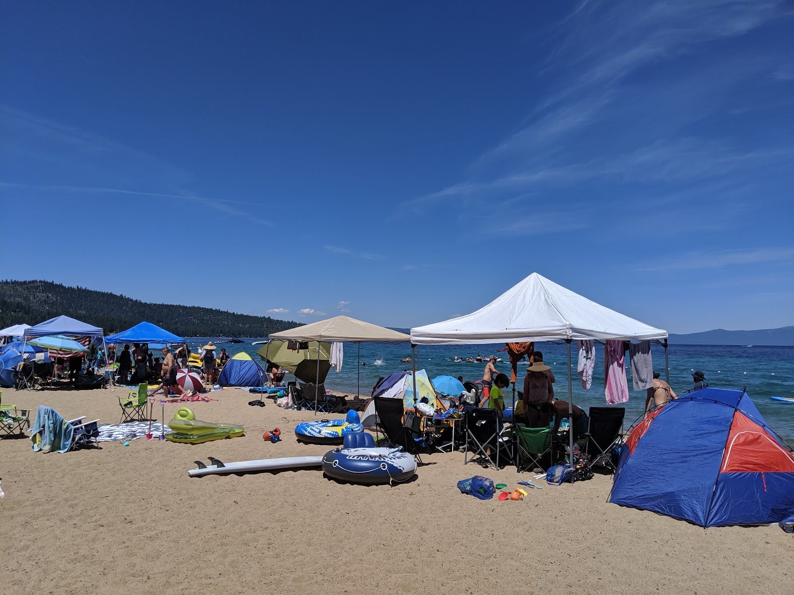 Foto av Lester Beach med hög nivå av renlighet