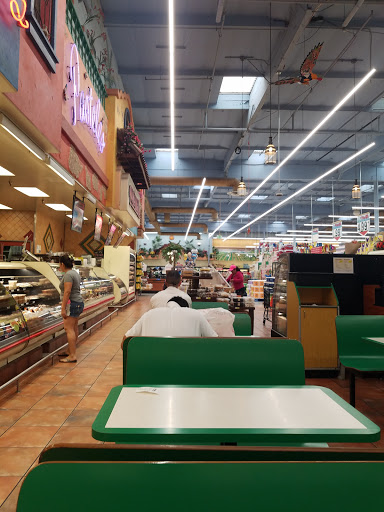 Supermarket «Vallarta Supermarkets», reviews and photos, 10950 Sherman Way, Burbank, CA 91505, USA
