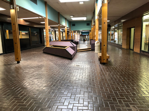 Shopping Mall «New Landing Mall», reviews and photos, Troost Ave & E Meyer Blvd, Kansas City, MO 64131, USA