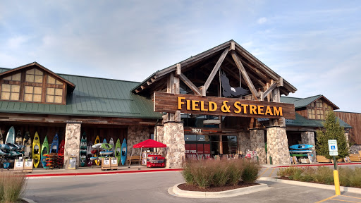 Outdoor Sports Store «Field & Stream», reviews and photos, 2000 N Neil St #2000b, Champaign, IL 61820, USA