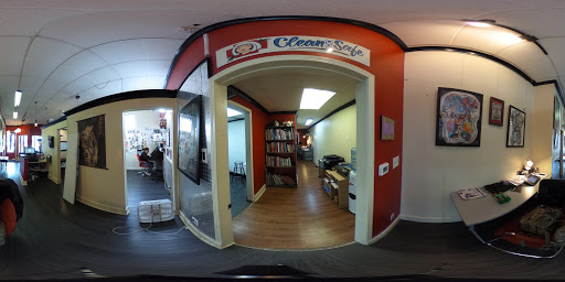 Tattoo Shop «Stained Skin», reviews and photos, 1255 N High St, Columbus, OH 43201, USA