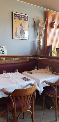 Atmosphère du Restaurant Le Bistro du Martroi à Pithiviers - n°6