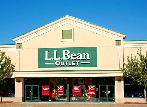 Clothing Store «L.L. Bean Outlet», reviews and photos, 31 Gusabel Ave, Nashua, NH 03063, USA