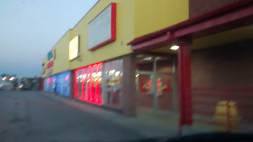 Shoe Store «Payless ShoeSource», reviews and photos, 2511 Grand Ave, Waukegan, IL 60085, USA