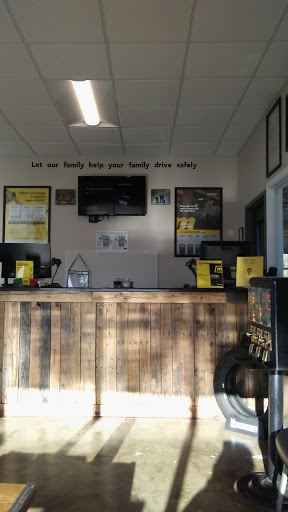 Auto Repair Shop «Meineke Car Care Center», reviews and photos, 10121 Capital Blvd, Wake Forest, NC 27857, USA