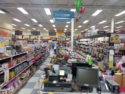 Korean Grocery Store «Lotte Plaza Market - Centreville», reviews and photos, 5900 Centreville Crest Ln, Centreville, VA 20121, USA