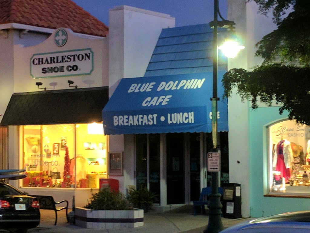 Blue Dolphin Cafe 34236