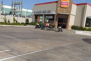 Burger King • Autopista de San Isidro image