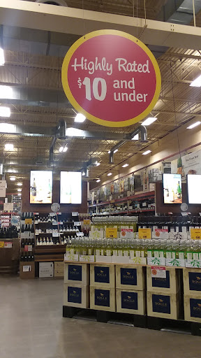 Beer Store «Liquor City», reviews and photos, 6793 E Genesee St, Fayetteville, NY 13066, USA