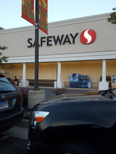 Grocery Store «Safeway», reviews and photos, 12821 Braemar Village Plaza, Bristow, VA 20136, USA