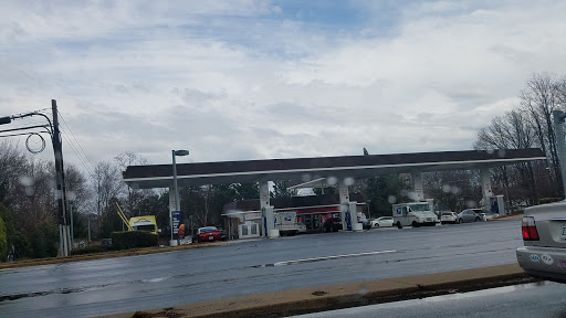 Tire Shop «Ox Road Exxon», reviews and photos, 5211 Ox Rd, Fairfax, VA 22030, USA