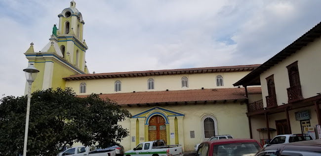 Opiniones de Iglesia Matriz en Catacocha - Iglesia