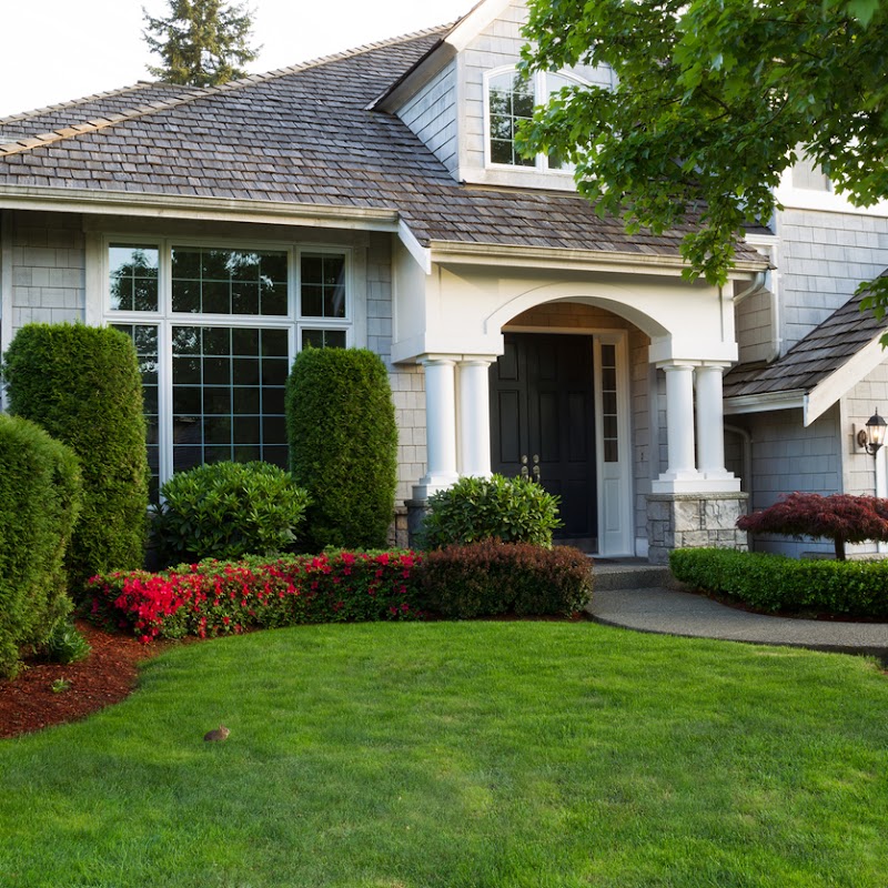 Luxurious Landscaping of Coquitlam