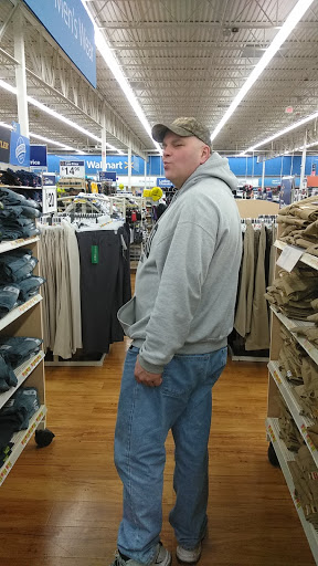 Department Store «Walmart Supercenter», reviews and photos, 121 W Elmsley Dr, Greensboro, NC 27406, USA