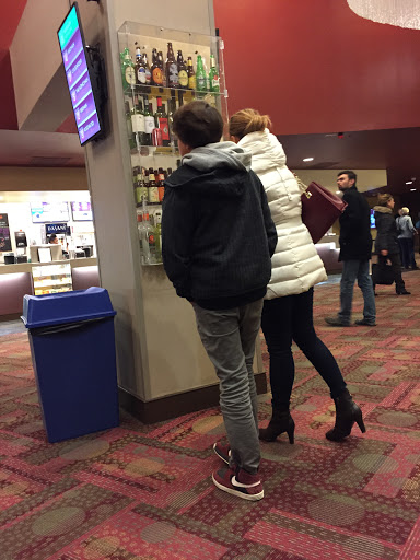 Movie Theater «Landmark Theatres Bethesda Row Cinema», reviews and photos, 7235 Woodmont Ave, Bethesda, MD 20814, USA