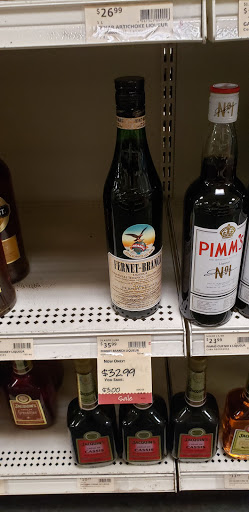 Liquor Store «Wines & Spirits», reviews and photos, 1602 Cochran Rd, Pittsburgh, PA 15220, USA