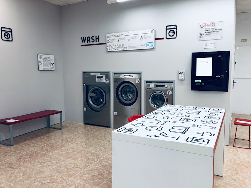 Bloomest – Lavar ropa – MIELE – San Vicente 12, Puerto Mazarron