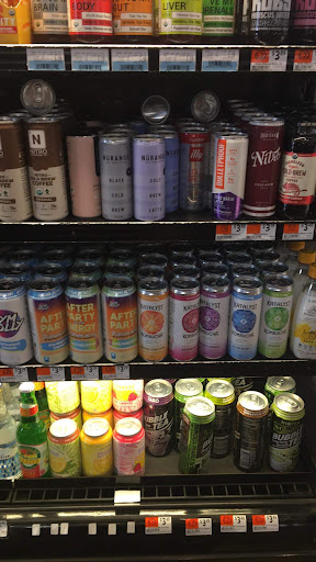 Grocery Store «Highland Park Market», reviews and photos, 68 Bridge St, Suffield, CT 06078, USA