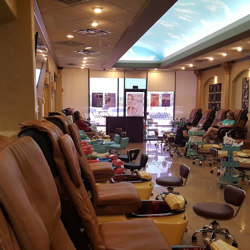 PL Nails & Day Spa