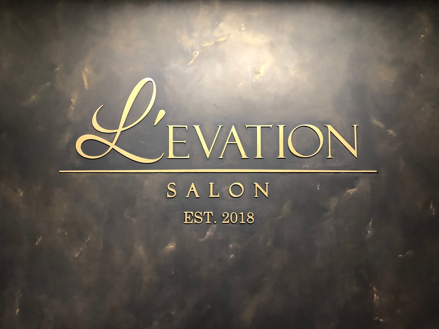 L'evation Salon