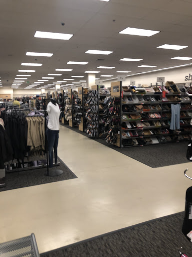 Department Store «Nordstrom Rack Middlesex Commons», reviews and photos, 43 Middlesex Turnpike #5, Burlington, MA 01803, USA