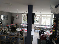 Atmosphère du Hotel Restaurant le Risle à Montfort-sur-Risle - n°9