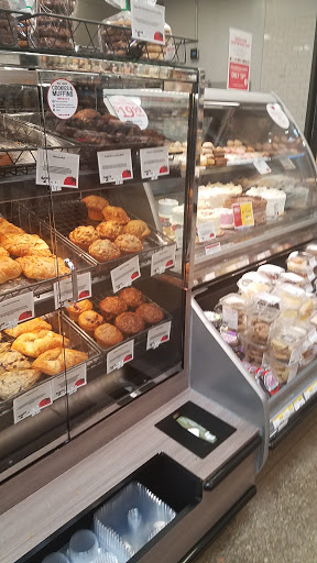 Grocery Store «Earth Fare North Canton», reviews and photos, 3939 Everhard Rd NW, North Canton, OH 44709, USA