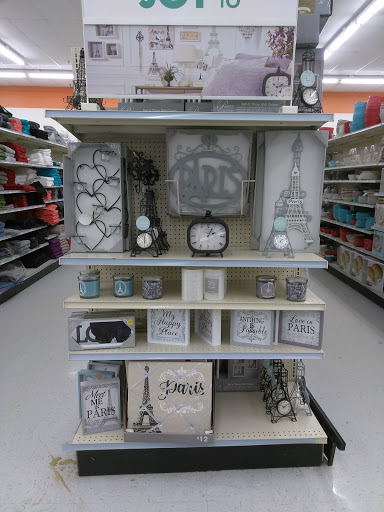 Department Store «Big Lots», reviews and photos, 5600 Mercury Dr, Dearborn, MI 48126, USA