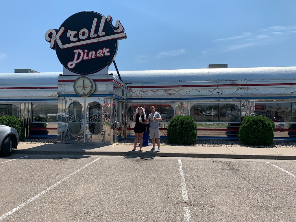 Kroll's Diner 58554