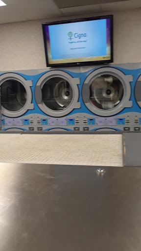 Laundromat «Clean Enterprises Laundromat, Car Wash, & Dry Cleaning», reviews and photos, 235 E Main St, Rising Sun, MD 21911, USA