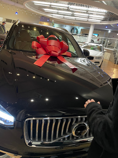 Car Dealer «MAG Volvo Cars Dublin», reviews and photos, 6335 Perimeter Loop Rd, Dublin, OH 43017, USA
