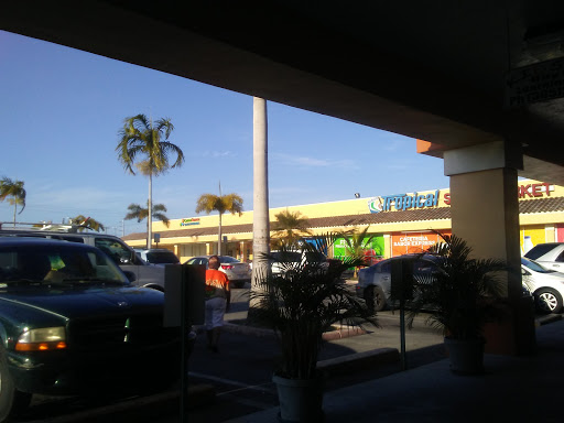 Supermarket «Sabor Tropical Supermarket», reviews and photos, 28945 S Dixie Hwy, Homestead, FL 33033, USA