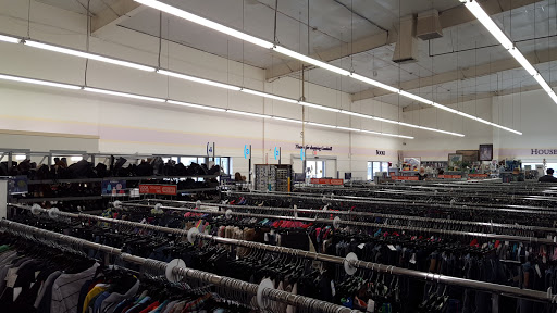 Thrift Store «Goodwill», reviews and photos