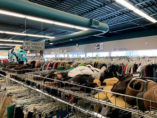 Thrift Store «The Salvation Army Family Store & Donation Center», reviews and photos