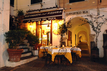 La Taverna del Duca Piazza della Spirito Santo, 26, 84011 Amalfi SA, Italia