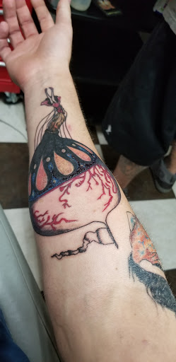 Tattoo Shop «RockStar Hair and Tattoo Shop», reviews and photos, 6326 Market St, Wilmington, NC 28405, USA