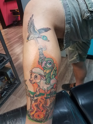 Tattoo Shop «Timebomb», reviews and photos, 1441 SW Military Dr, San Antonio, TX 78221, USA