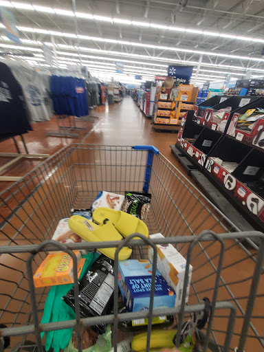 Department Store «Walmart Supercenter», reviews and photos, 4235 Veteran Dr, Geneseo, NY 14454, USA