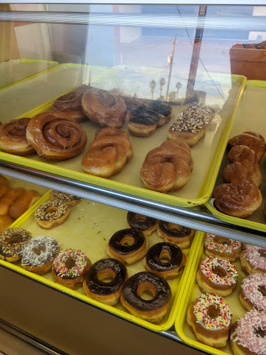 Dessert Shop «Mary Lee Donut Shops», reviews and photos, 6150 Gulf Fwy, Houston, TX 77023, USA