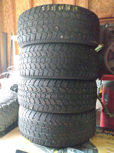 Tire Shop «Gothard Auto Wrecking», reviews and photos, 7264 Akron Rd, Lockport, NY 14094, USA