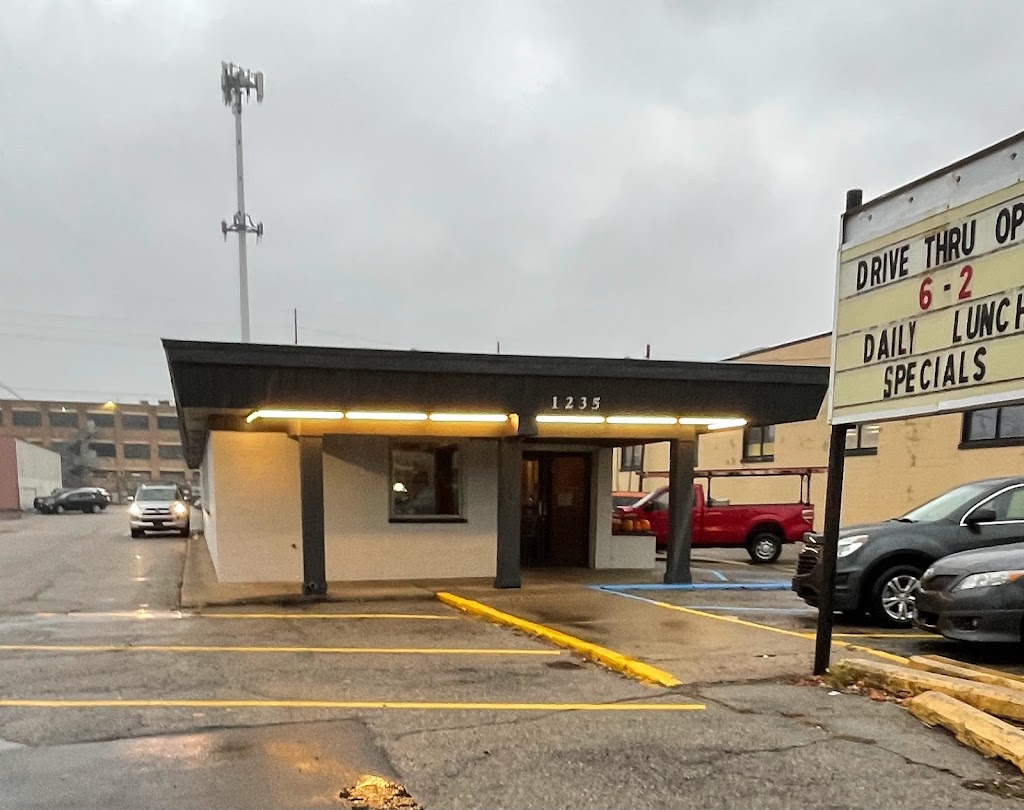 Bill's Family Restaurant 49503