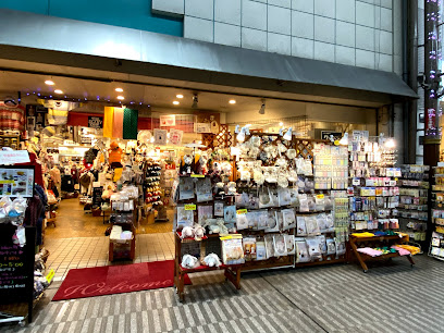 横田ボタン店