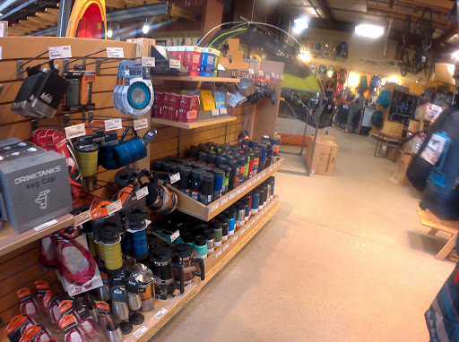 Camping Store «REI», reviews and photos, 412 S 27th St, Pittsburgh, PA 15203, USA