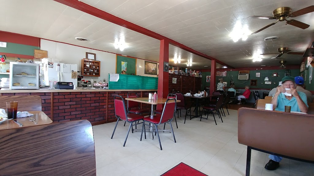 Red Barn Family Restaurant 67022