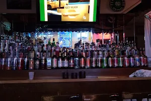 Stub's Bar image
