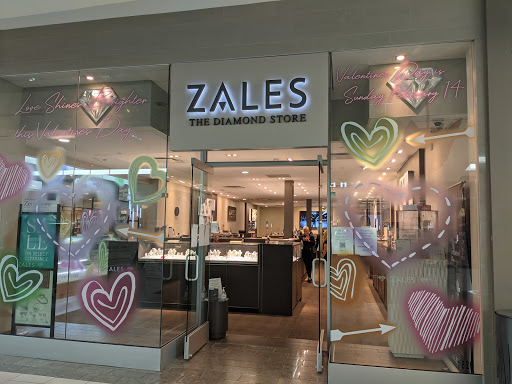 Jewelry Store «Zales - The Diamond Store», reviews and photos, 7567 Dadeland Mall Cir W, Miami, FL 33156, USA