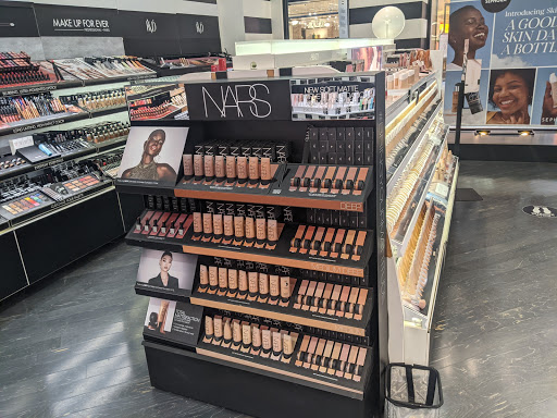 Cosmetics Store «SEPHORA», reviews and photos, 3401 Nicholasville Rd, Lexington, KY 40503, USA