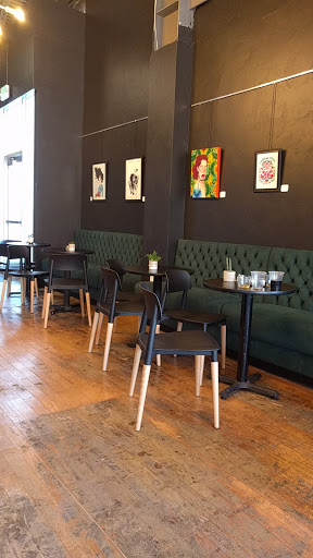 Shopping Mall «The Shops At Riverwoods», reviews and photos, 4801 N University Ave, Provo, UT 84604, USA